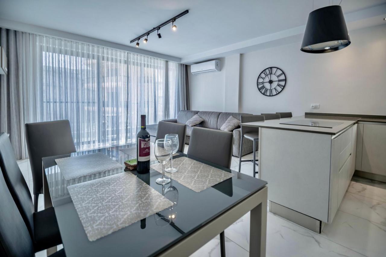Seaside Luxury Apartment St. Paul's Bay Ngoại thất bức ảnh